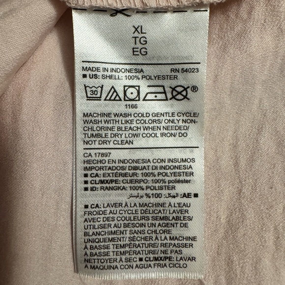 Old Navy Size XL Pink Balloon Sleeve Silky Blouse - Picture 4 of 4